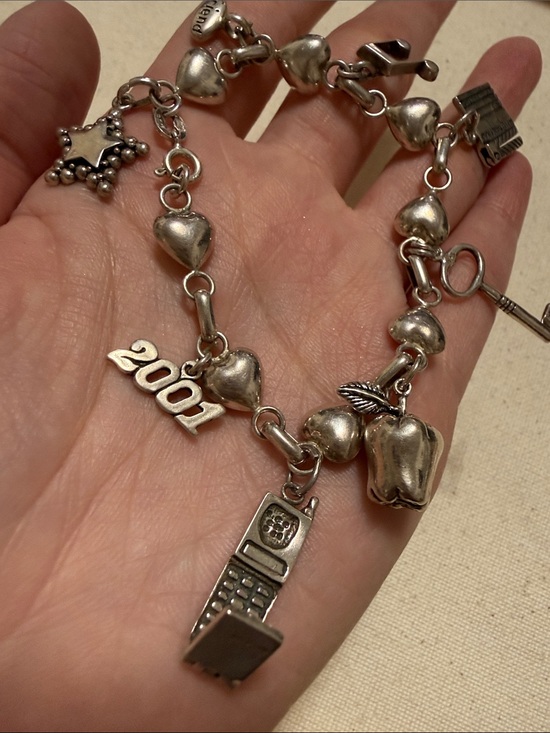 925 Sterling Silver Jewelry - Vintage Stunning Sterling Silver 925 Heart Charm Bracelet 7’ in Retro 2000’ 925